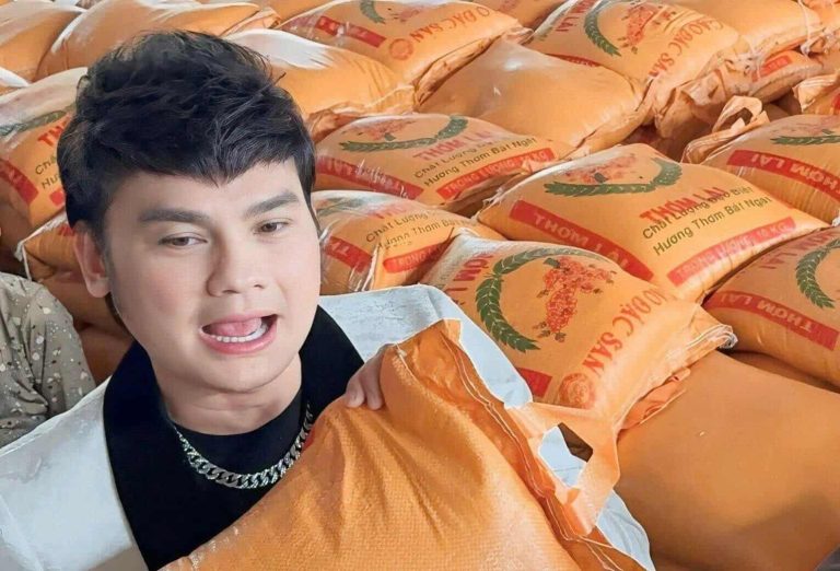 Kim Tiểu Long – Bình Tinh về chùa Cà Mau vui cùng bà con nhân mùa Đại lễ Vu Lan
