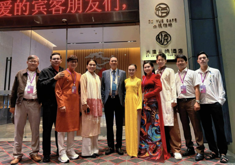 Lần đầu “mang chuông đi đánh xứ người”, thầy trò Bình Tinh vinh dự nhận 4 HCV